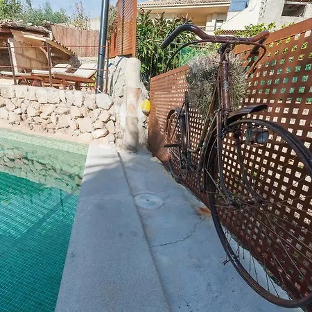 Es Raco Villa *